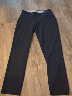 Under Armour Men's Black Dress Pants